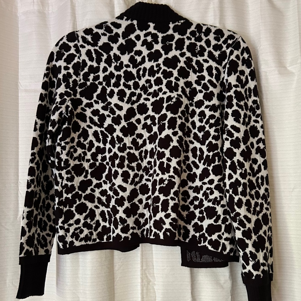 Vince Camuto Leopard Print Short Open Front Cardi… - image 4